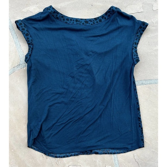 Fortune and Ivy Pullover Top Shirt Short Sleeve Blue Polka Dot Print Size M - Picture 3 of 4
